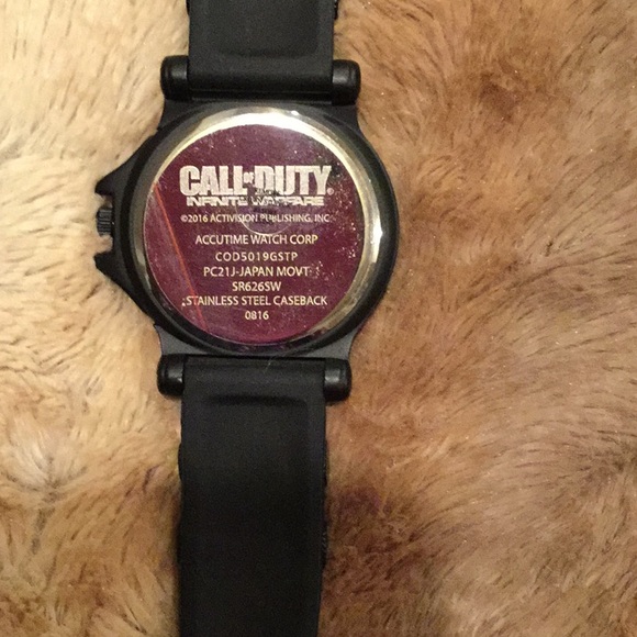 WATCH - Picture 3 of 7